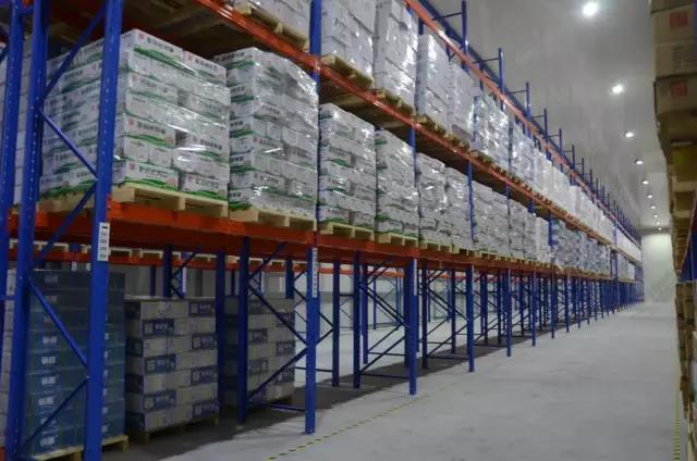 锅圈供应链郑州普洛斯新仓开仓60万件冻品食材陆续上架